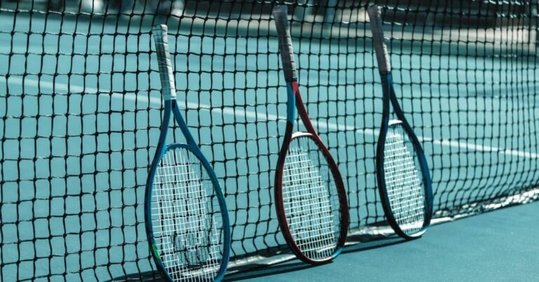 Featured image for comparing tennis rackets for top 10 must have rackets.